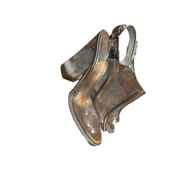 CHANEL Silver Leather And Clear Perforated PVC Slingback Heels - Picture 7 of 16